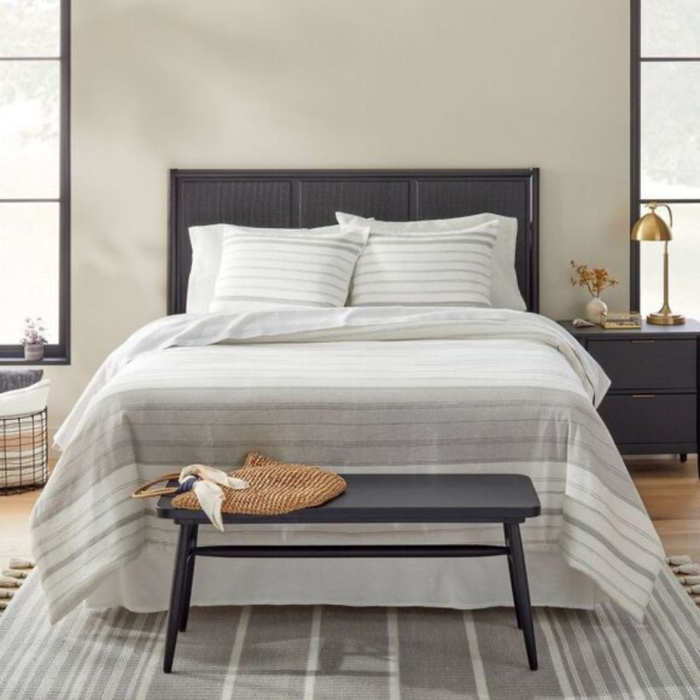 Hearth & Hand Magnolia 3pc Full/Queen Alternating Pinstripe Duvet & Sham Gray